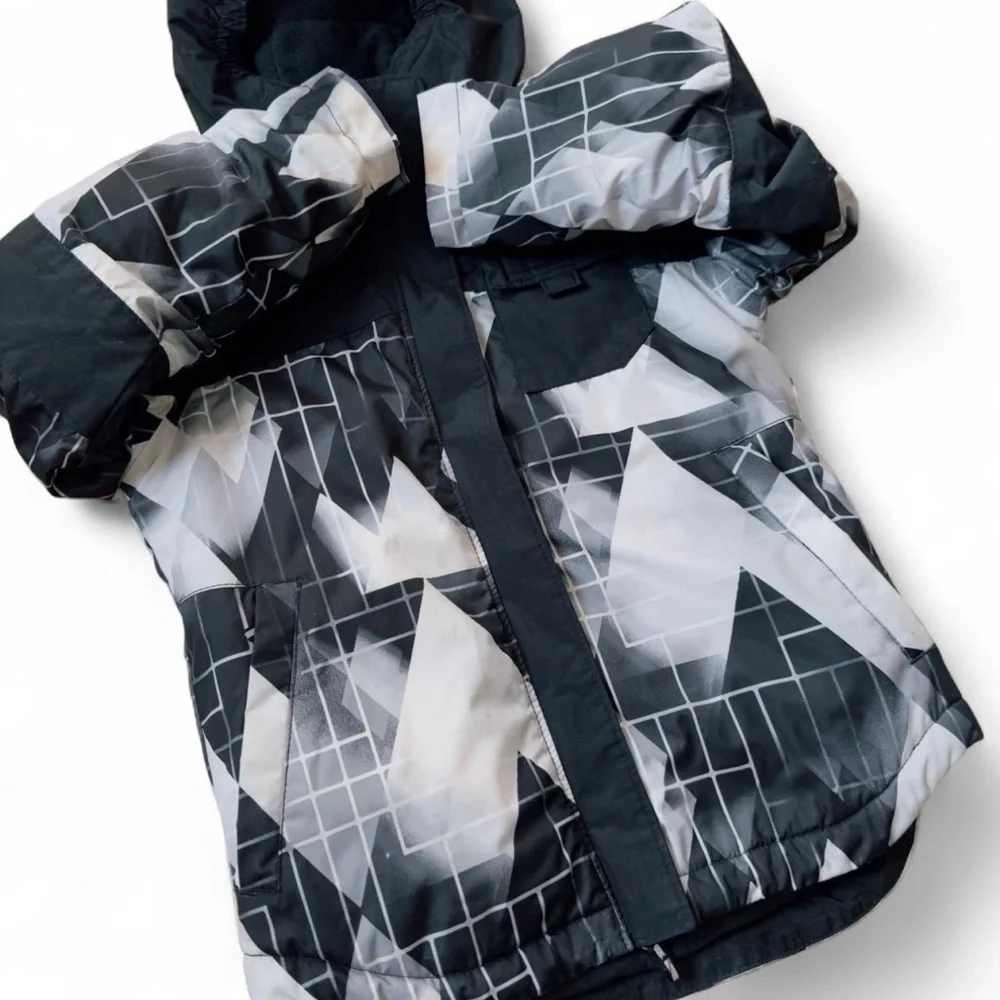 Columbia Kids 6/7 Hooded Winter Jacket - Picture 4 of 8